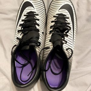 Men’s size 8.5 Nike Mercurial X V1 TF turf soccer shoes